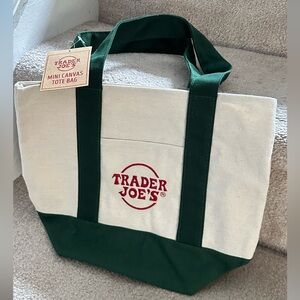 New Trader Joe's Green and Cream Canvas Tote Bag
